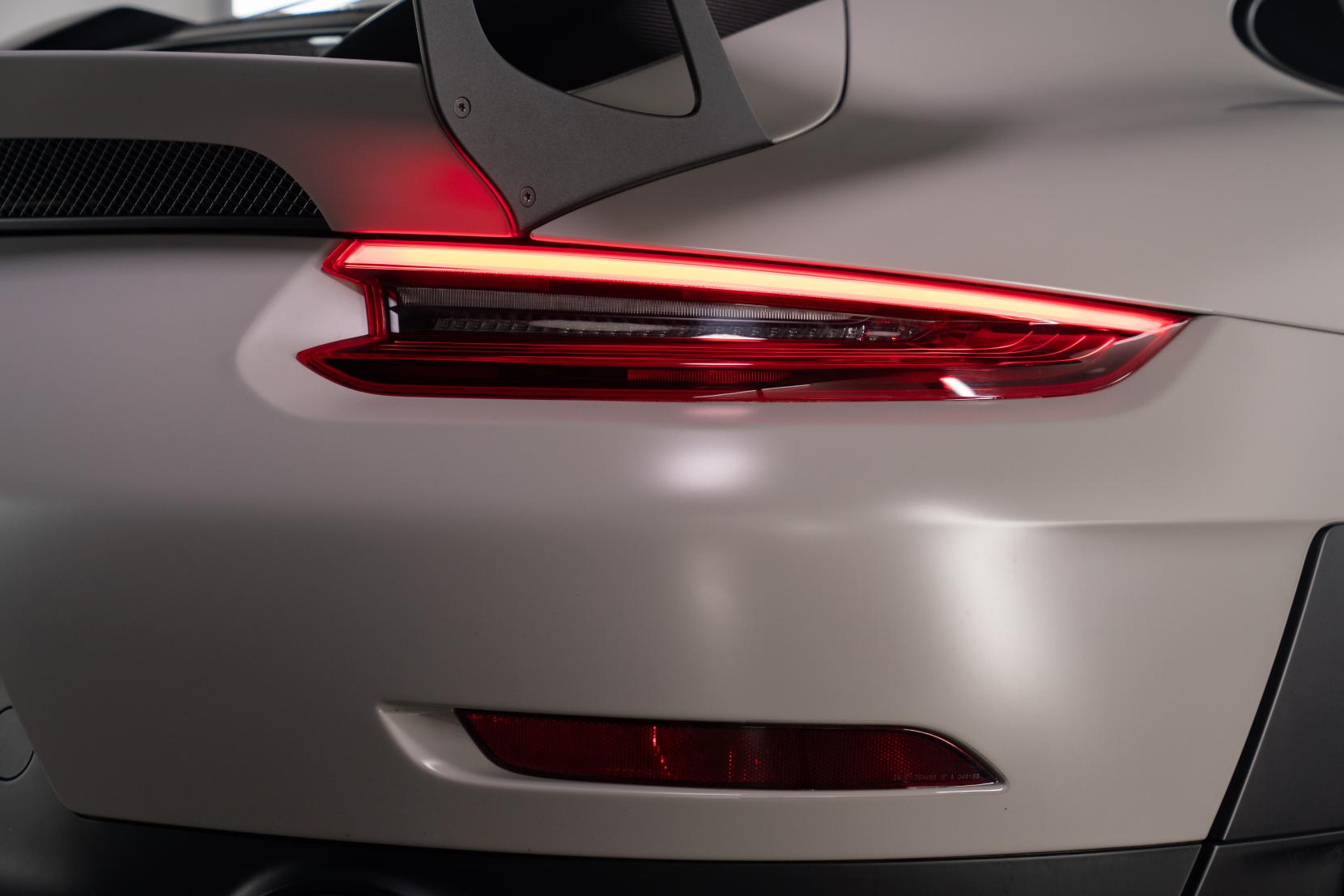 Porsche 911 3.8T 991 GT2 RS Coupe 2dr Petrol PDK Euro 6 (700 ps)