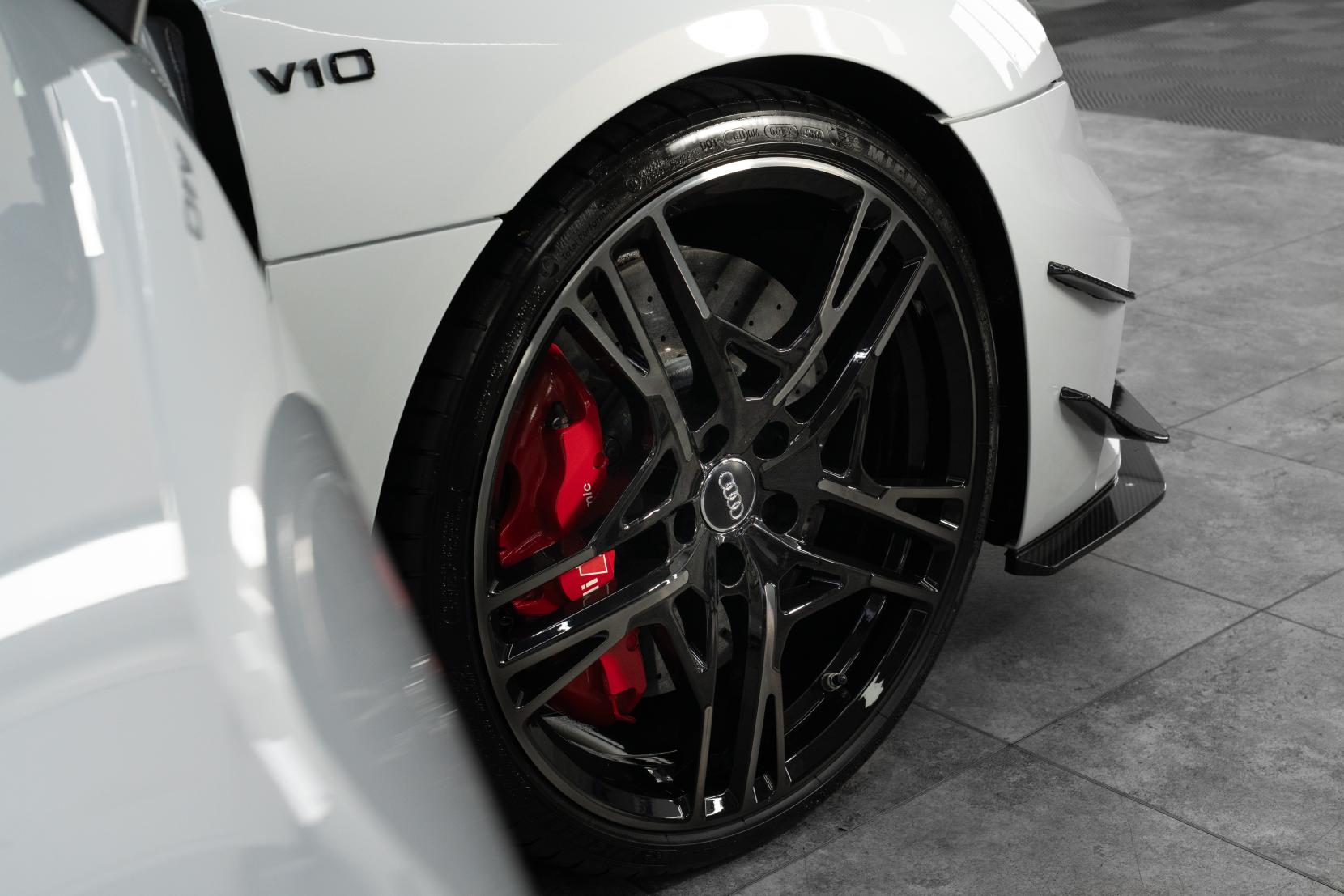 Audi R8 5.2 FSI V10 Performance Carbon Black Coupe 2dr Petrol S Tronic quattro Euro 6 (s/s) (620 ps)