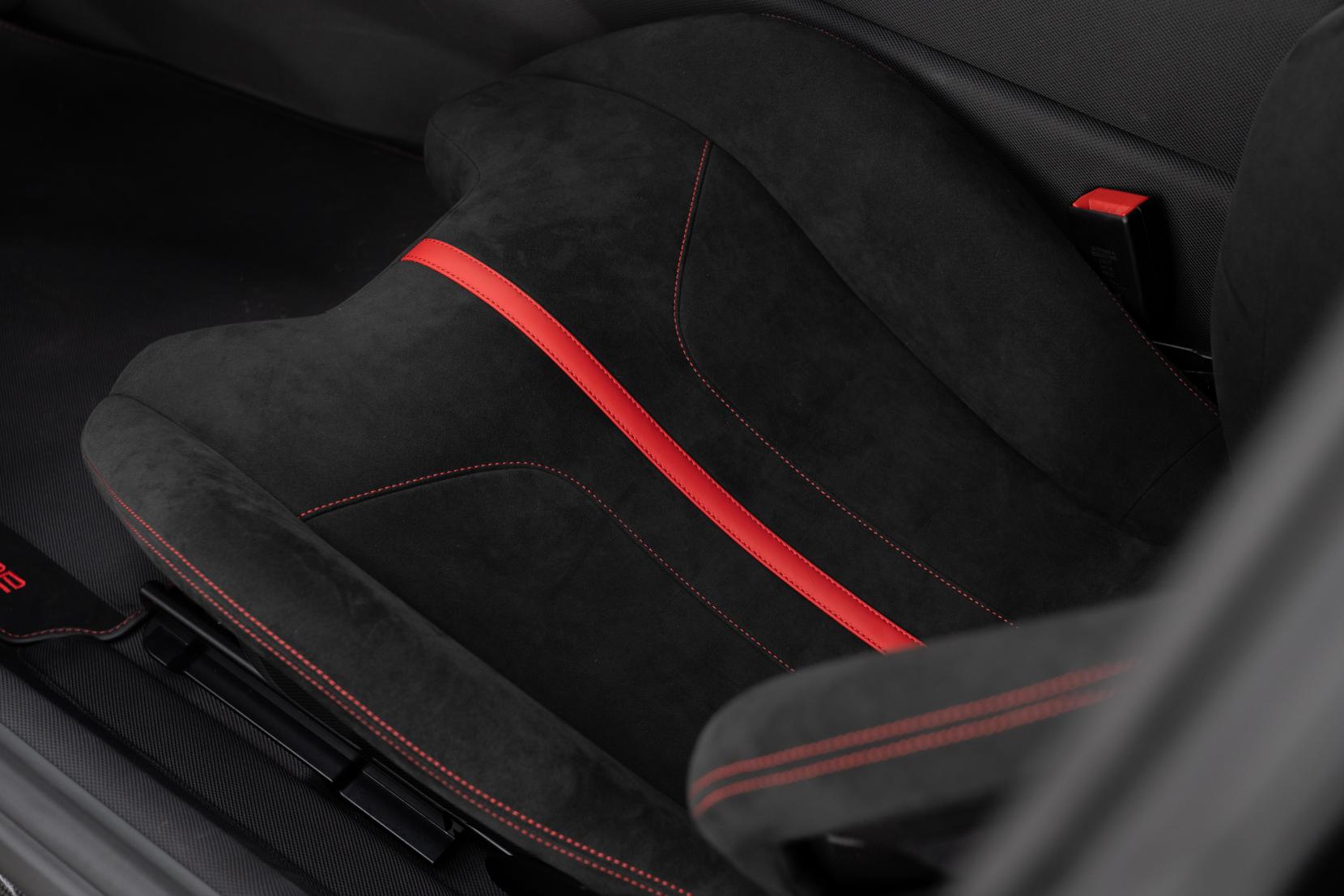 Ferrari 812 Competizione 6.5 V12 Coupe 2dr Petrol F1 DCT Euro 6 (s/s) (830 ps)