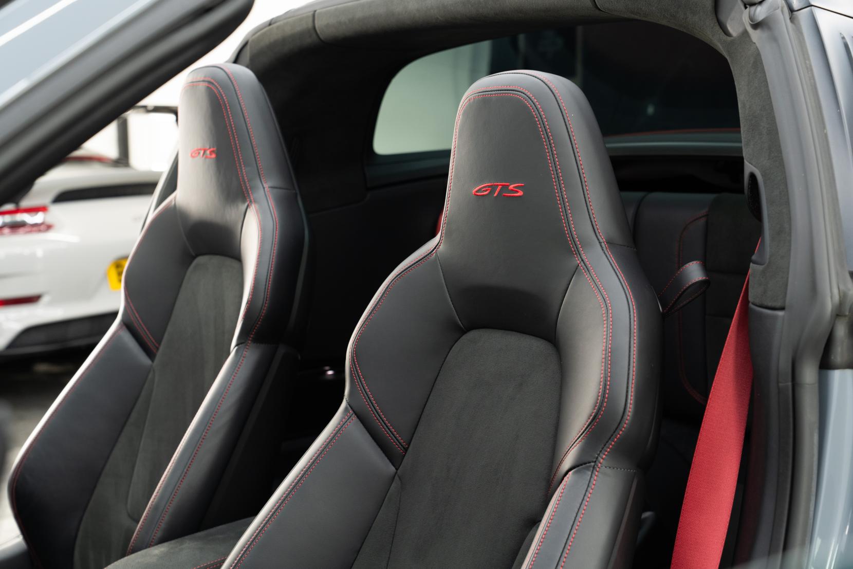 Porsche 911 3.0T 992 4 GTS Targa 2dr Petrol PDK 4WD Euro 6 (s/s) (480 ps)