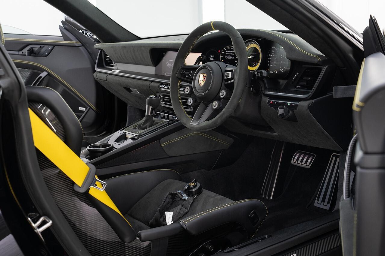 Porsche 911 4.0 992 GT3 RS Coupe 2dr Petrol PDK Euro 6 (s/s) (525 ps)