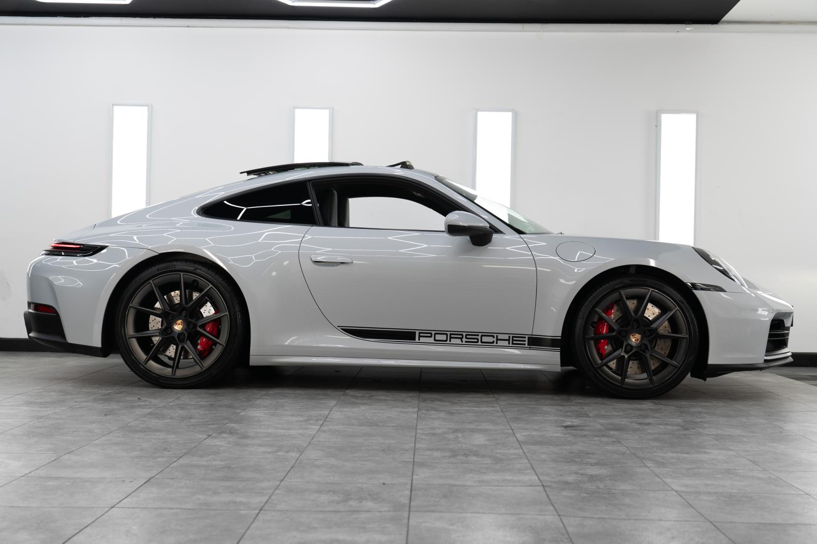 Porsche 911 3.0T 992 Carrera S Coupe 2dr Petrol PDK Euro 6 (s/s) (480 ps)