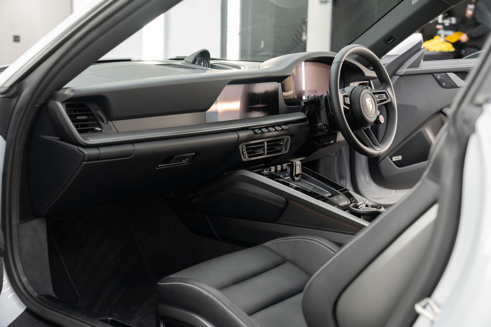 Porsche 911 3.0T 992 Carrera S Coupe 2dr Petrol PDK Euro 6 (s/s) (480 ps)