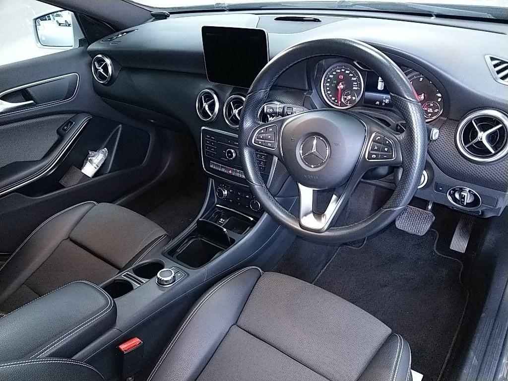 Mercedes-Benz A Class A180