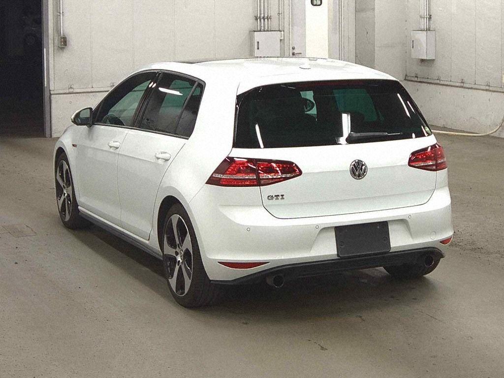 Volkswagen GOLF GTI BASE G DCC PACK