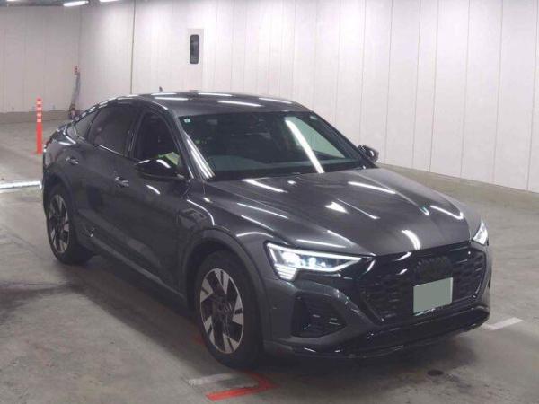 Audi Q8 Sportback E-tron 4wd 55 QUATTRO S LINE
