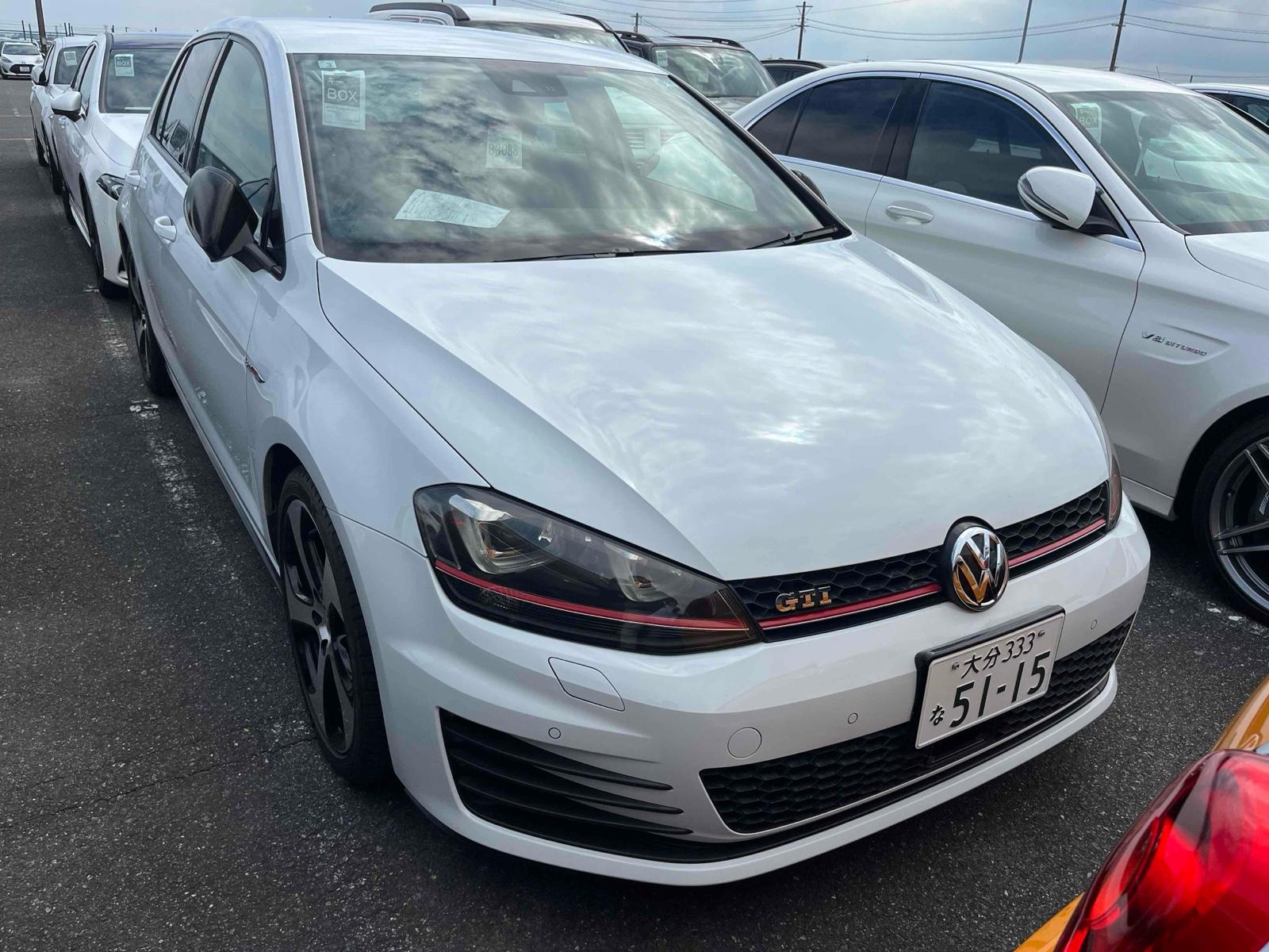 Volkswagen GOLF GTI 2.0