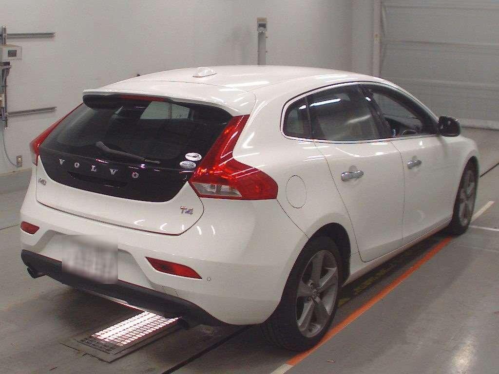 Volvo V40 T4 SE