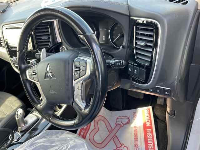 Mitsubishi Outlander Phev G