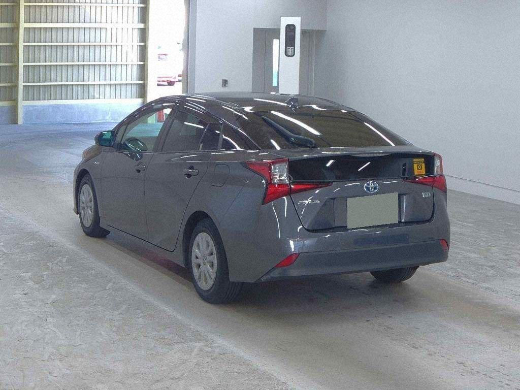 Toyota Prius  S