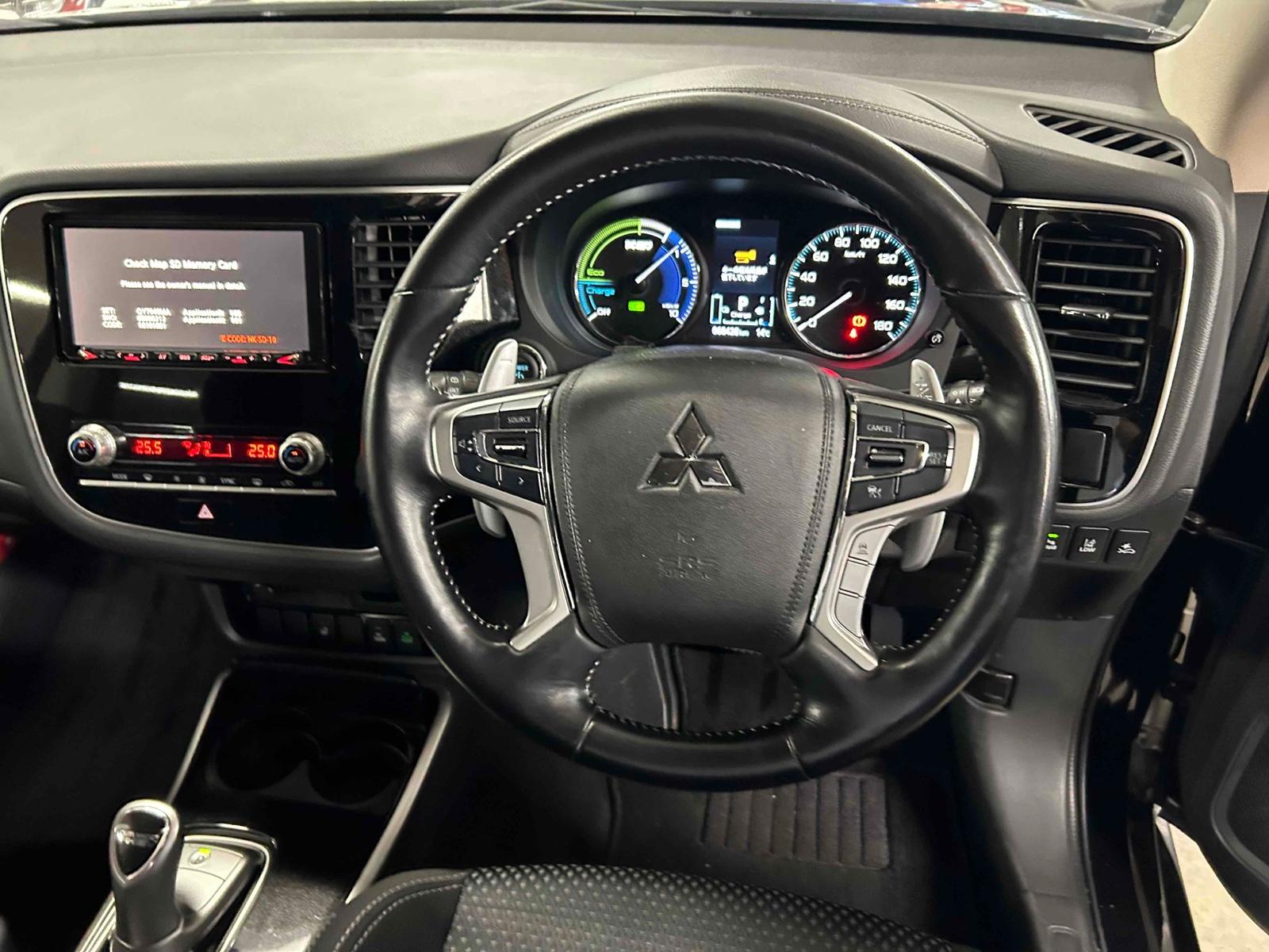 Mitsubishi Outlander PHEV 4WD G LIMITED EDITION
