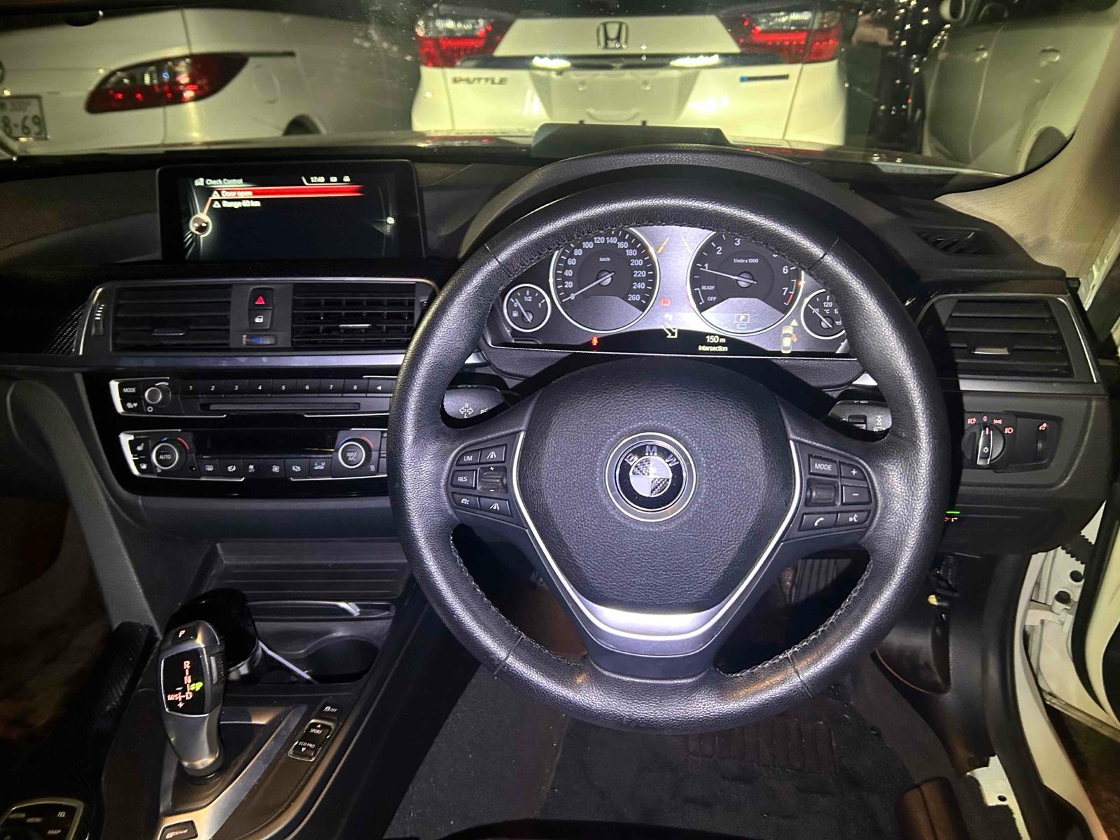 BMW 330 E LUXURY