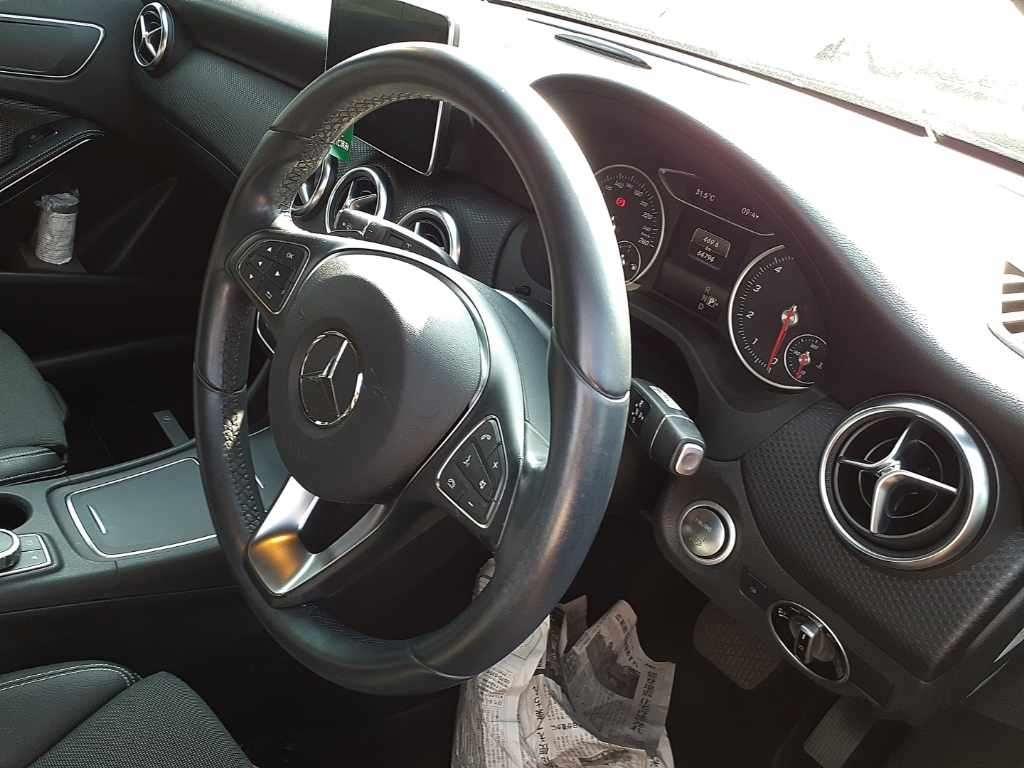 Mercedes-Benz Benz Aｸﾗｽ A180