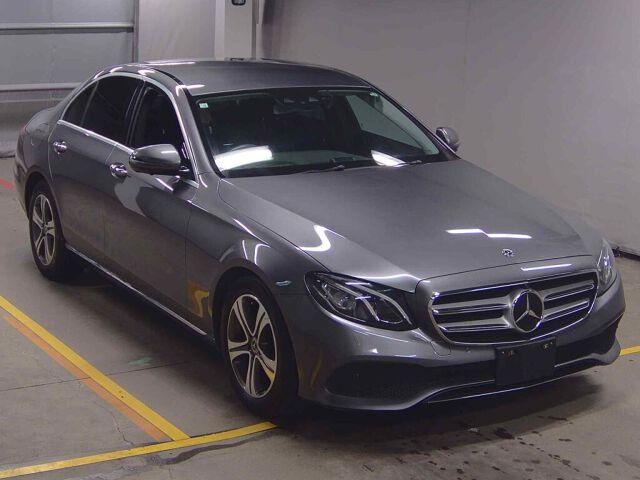 Mercedes-Benz E-class 4d E220D AVANTGARDE