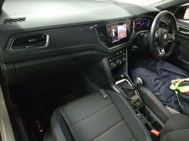 Volkswagen T-Roc TDI SPORT
