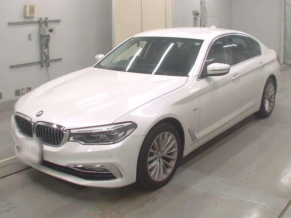 BMW 5 Series 523d Luxury