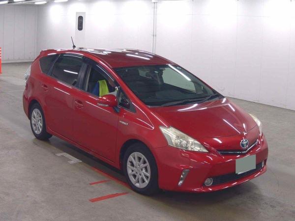 Toyota Prius ALPHA S