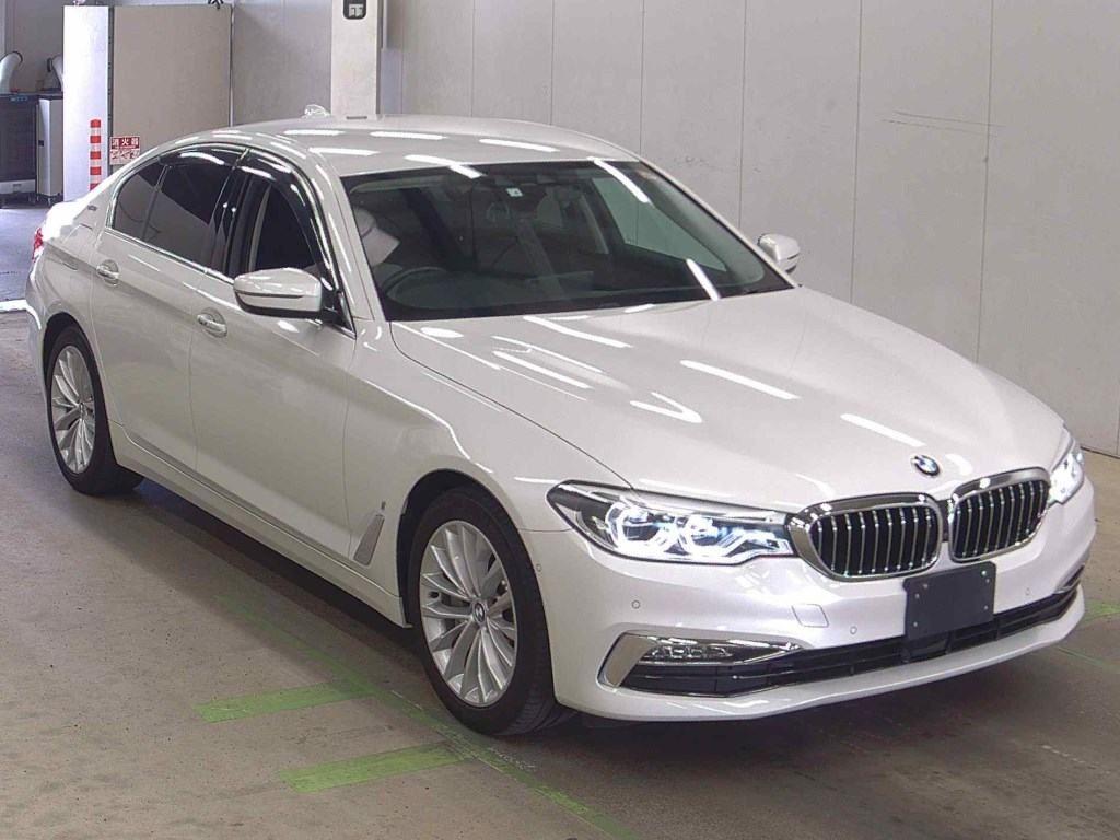 BMW 5 Series 4d 530E LUXURY IPERFORMANCE