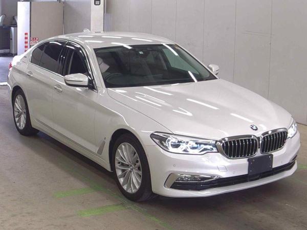 BMW 5 Series 4d 530E LUXURY IPERFORMANCE