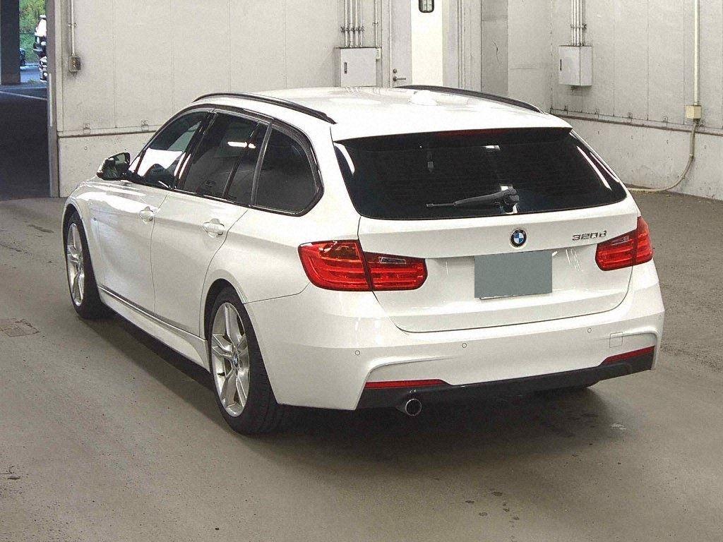 BMW 3 Series 320D TOURING M SPOILER