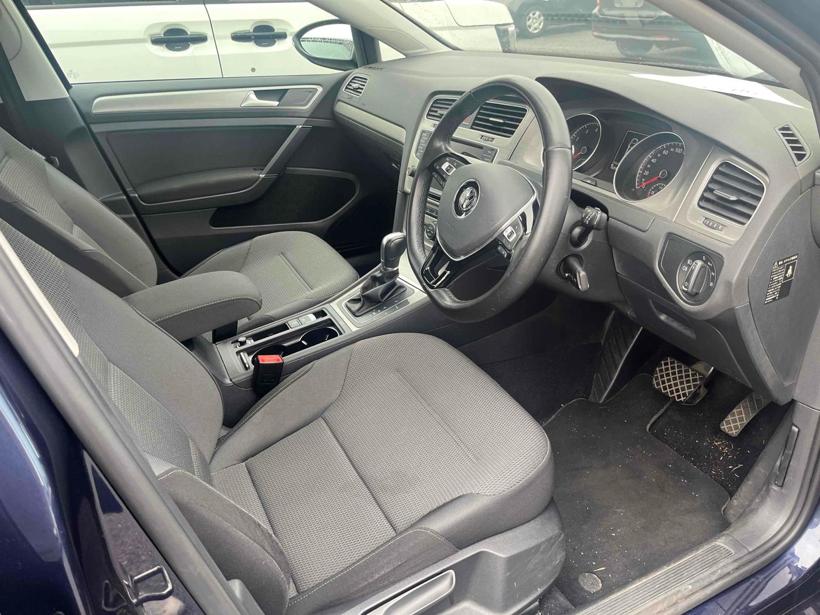 Volkswagen Golf TSI COMFORT LINE BMT