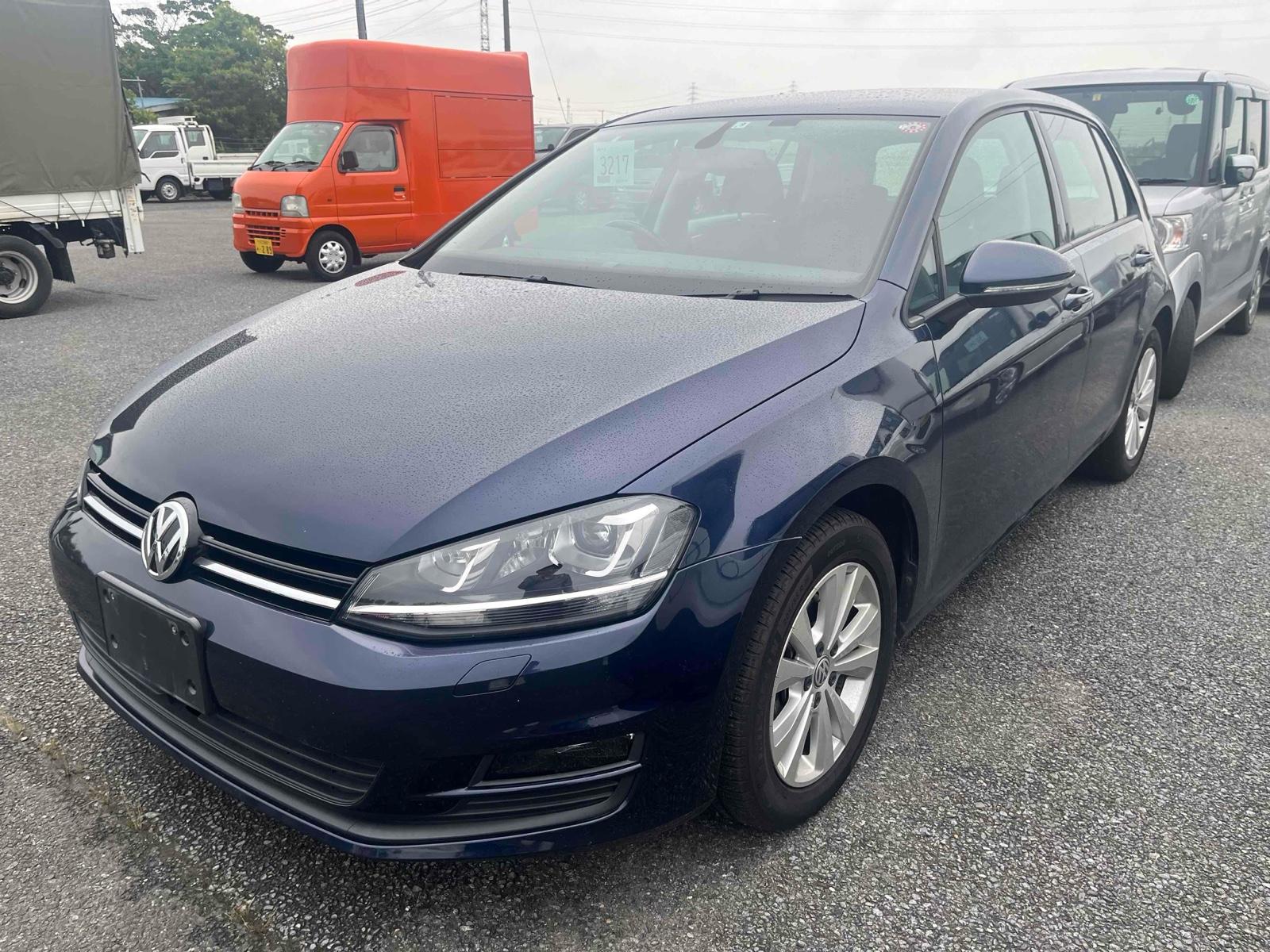 Volkswagen Golf TSI COMFORT LINE BMT