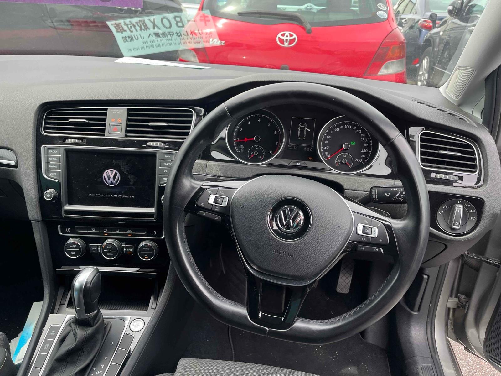 Volkswagen Golf 1.4