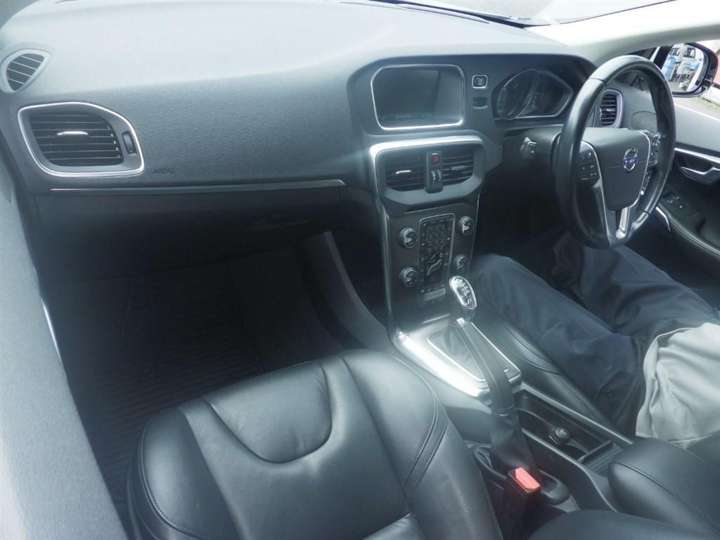 Volvo V40 T4 SE