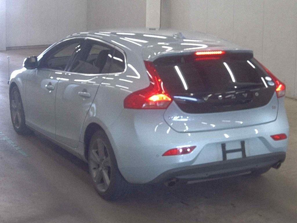 Volvo V40 T4 SE