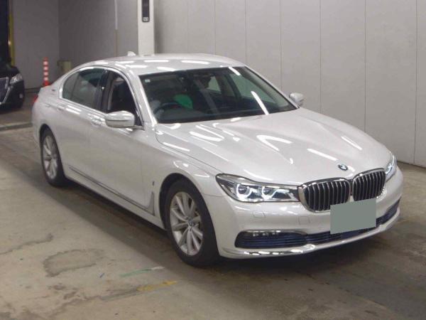 BMW 7 Series 740E IPERFORMANCE