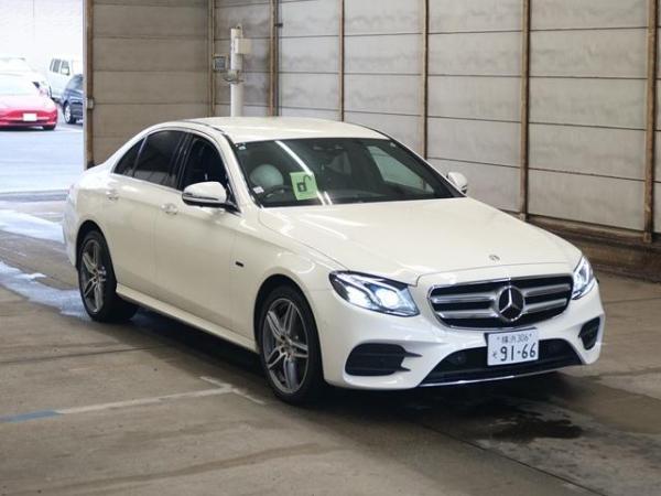 Mercedes-Benz Benz E Class E350E AV Sports