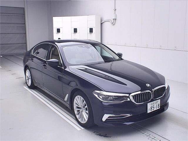 BMW 5 Series 523d Luxury