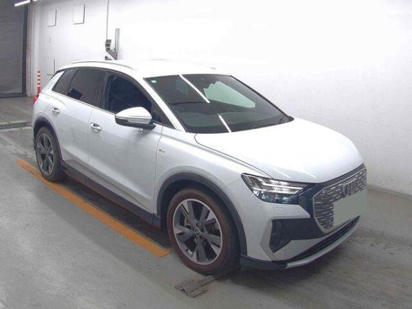 Audi Q4 e-tron 40 S LINE