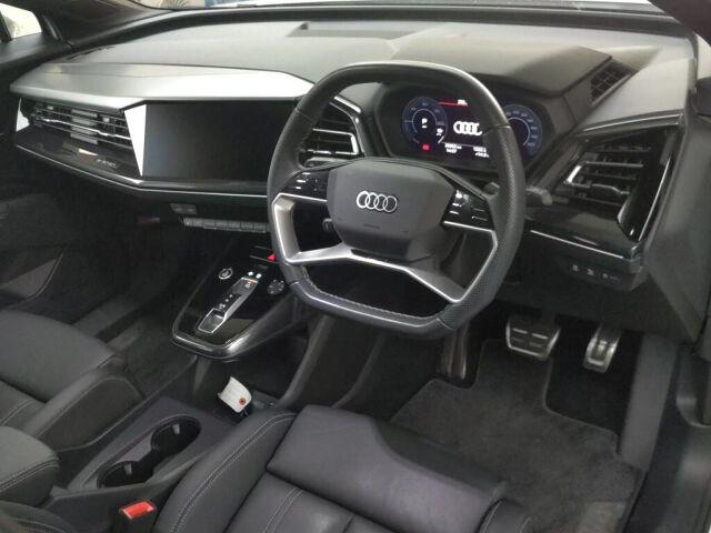 Audi Q4 e-tron 40 S LINE