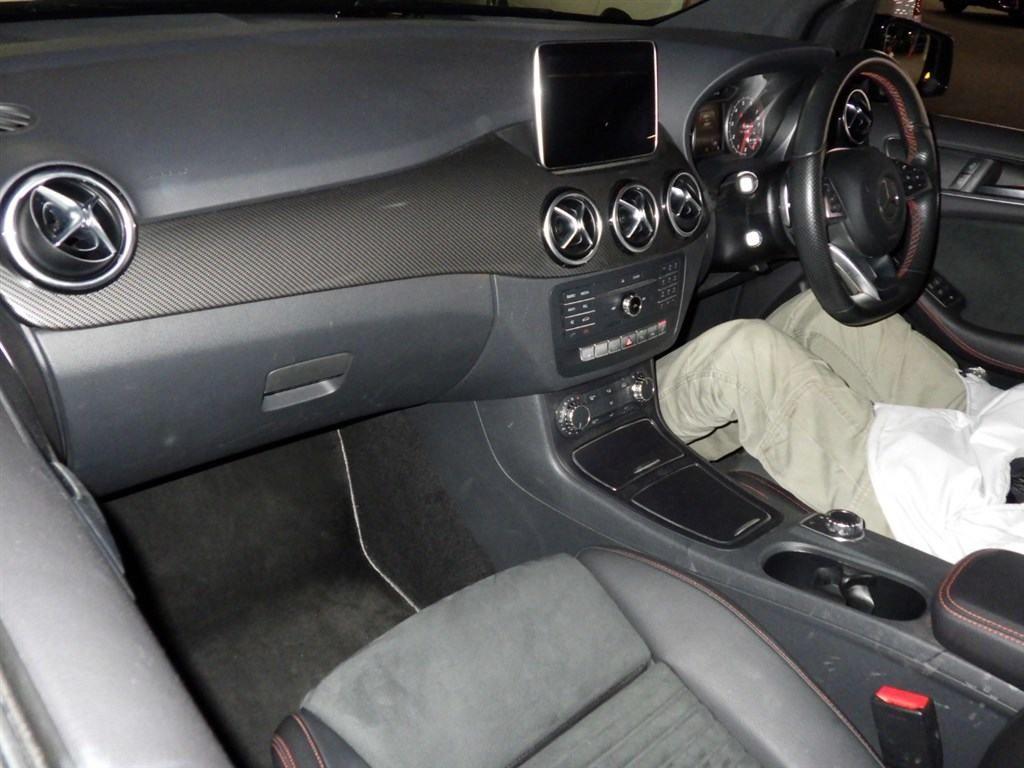 Mercedes-Benz B Class B180 SPORT
