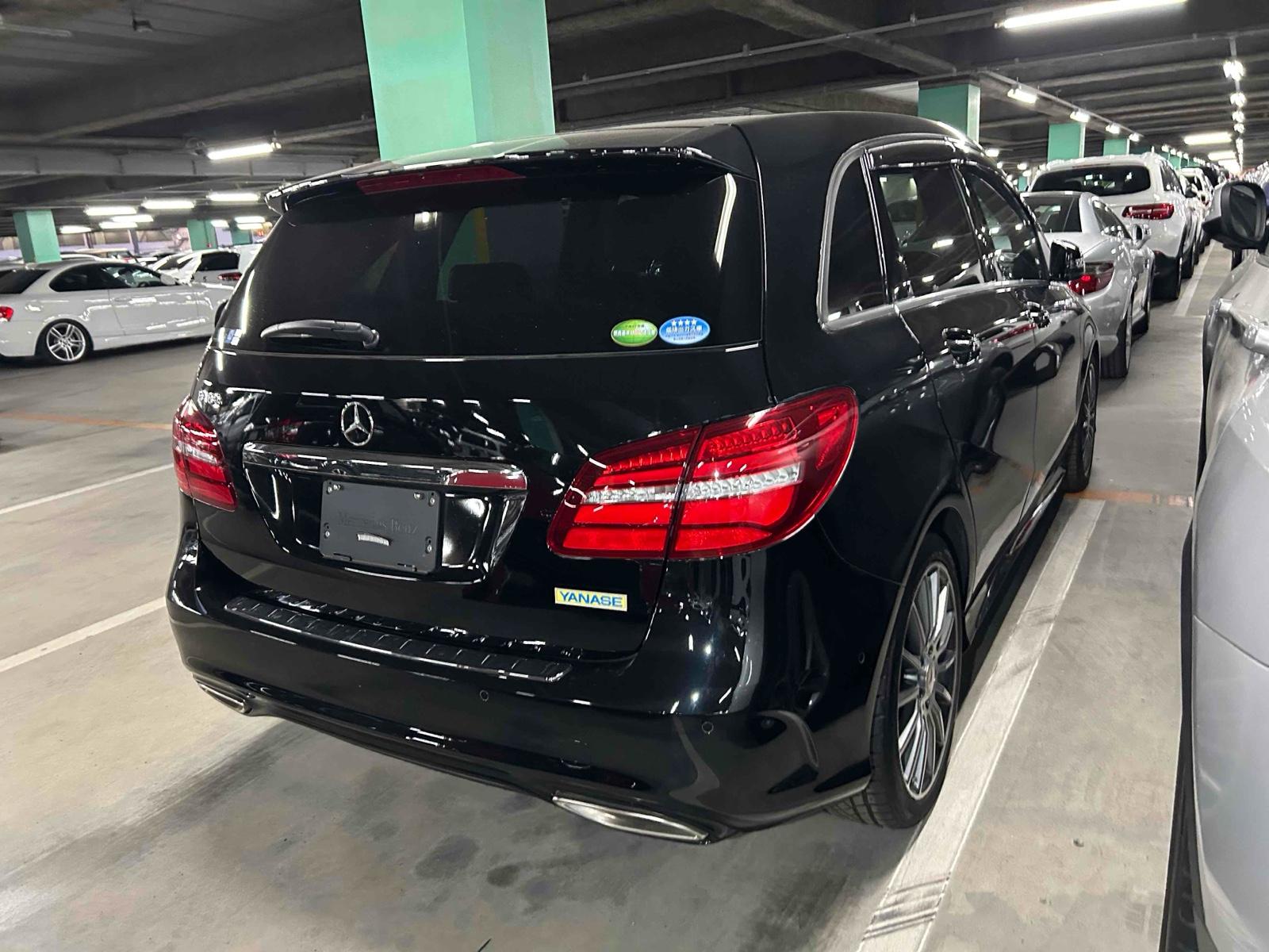 Mercedes-Benz B Class B180 SPORT
