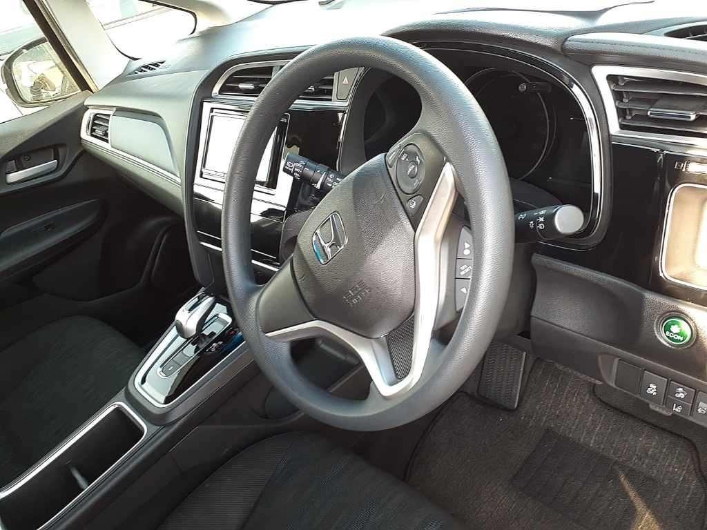 Honda Shuttle ﾊｲﾌﾞﾘｯﾄﾞ ﾎﾝﾀﾞｾﾝｼﾝｸﾞ