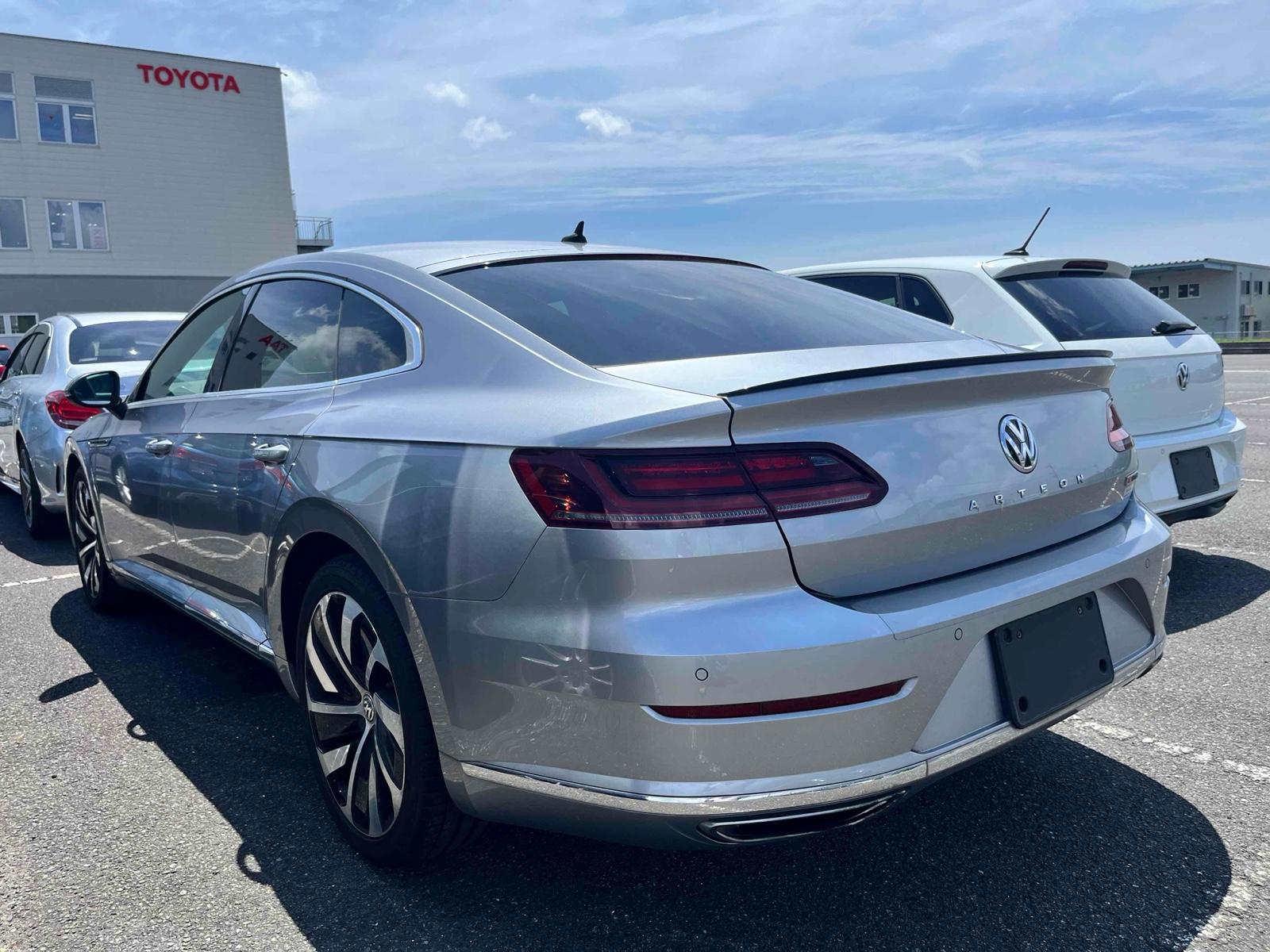 Volkswagen Arteon R LINE 4 MOTION 4WD