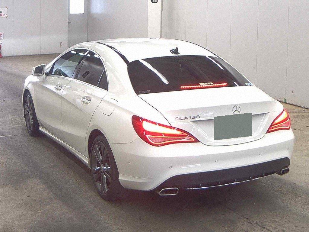 Mercedes-Benz CLA CLA180