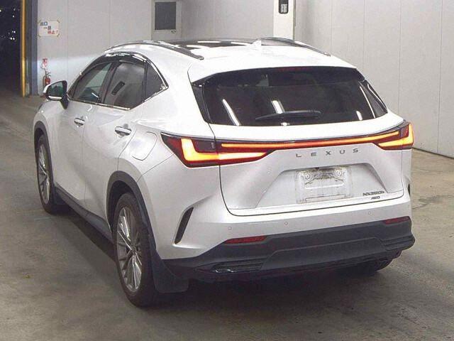 Lexus NX 4WD NX350H VERSION L