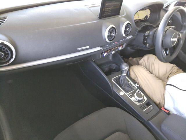 Audi A3 5d SPORTBACK 30 TFSI