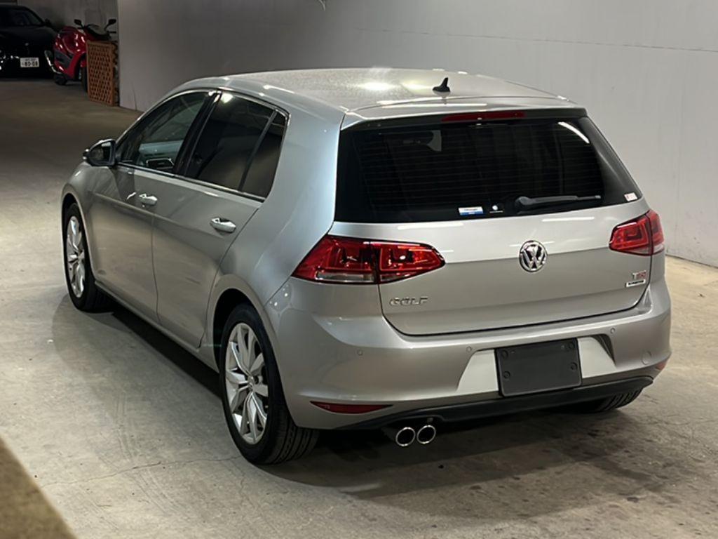 Volkswagen Golf TSI HIGH LINE