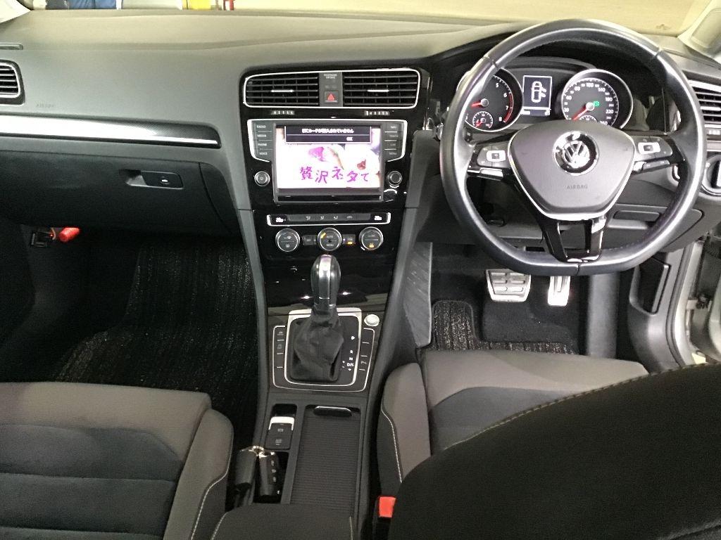 Volkswagen Golf TSI HIGH LINE