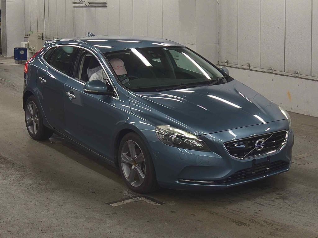 Volvo V40 T4 SE