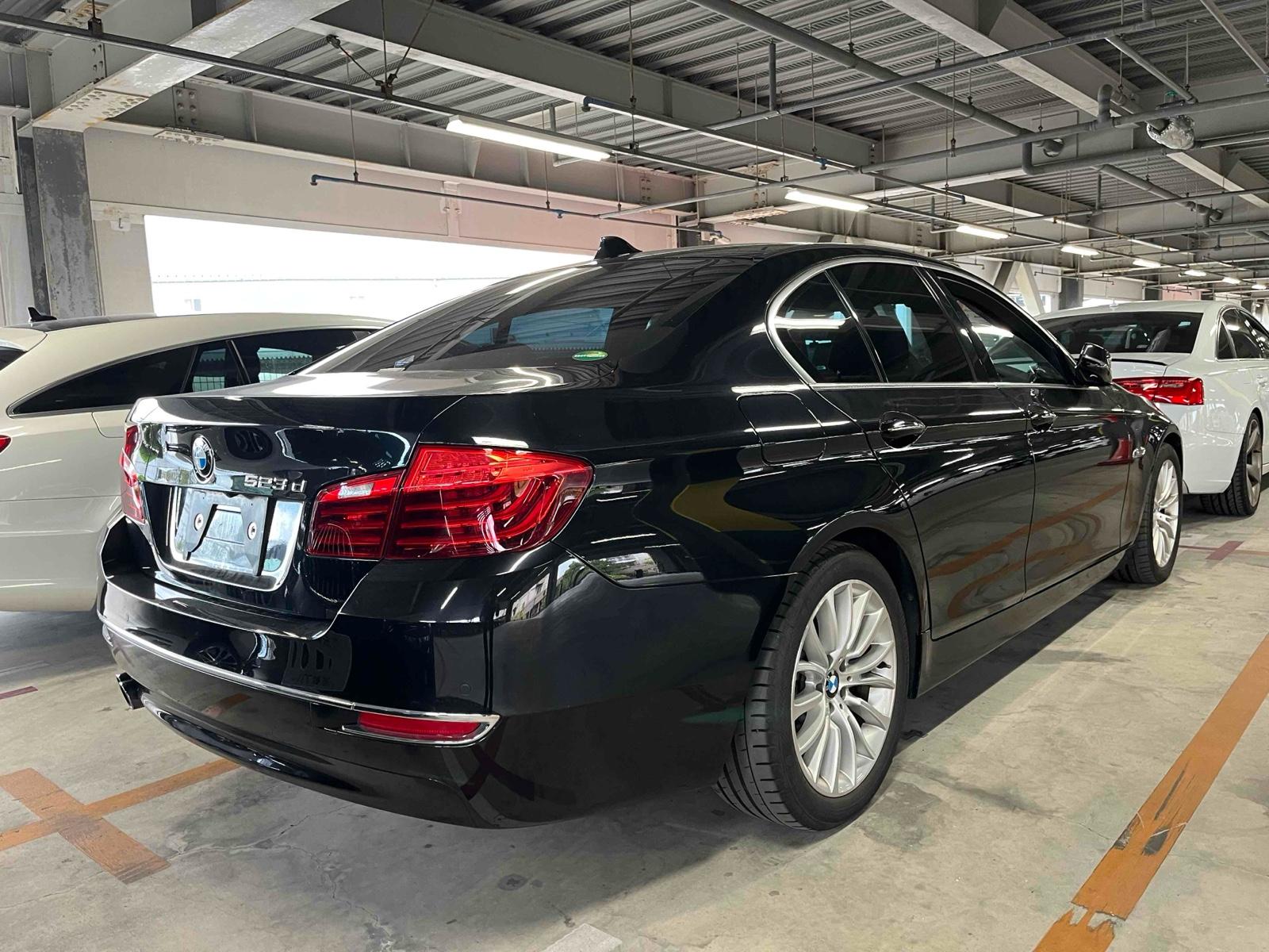 BMW 523D LUXURY 2.0