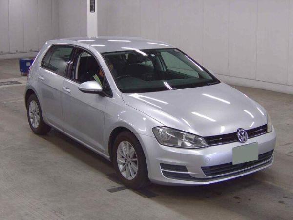 Volkswagen Golf TSITORENBMOSHON TECH