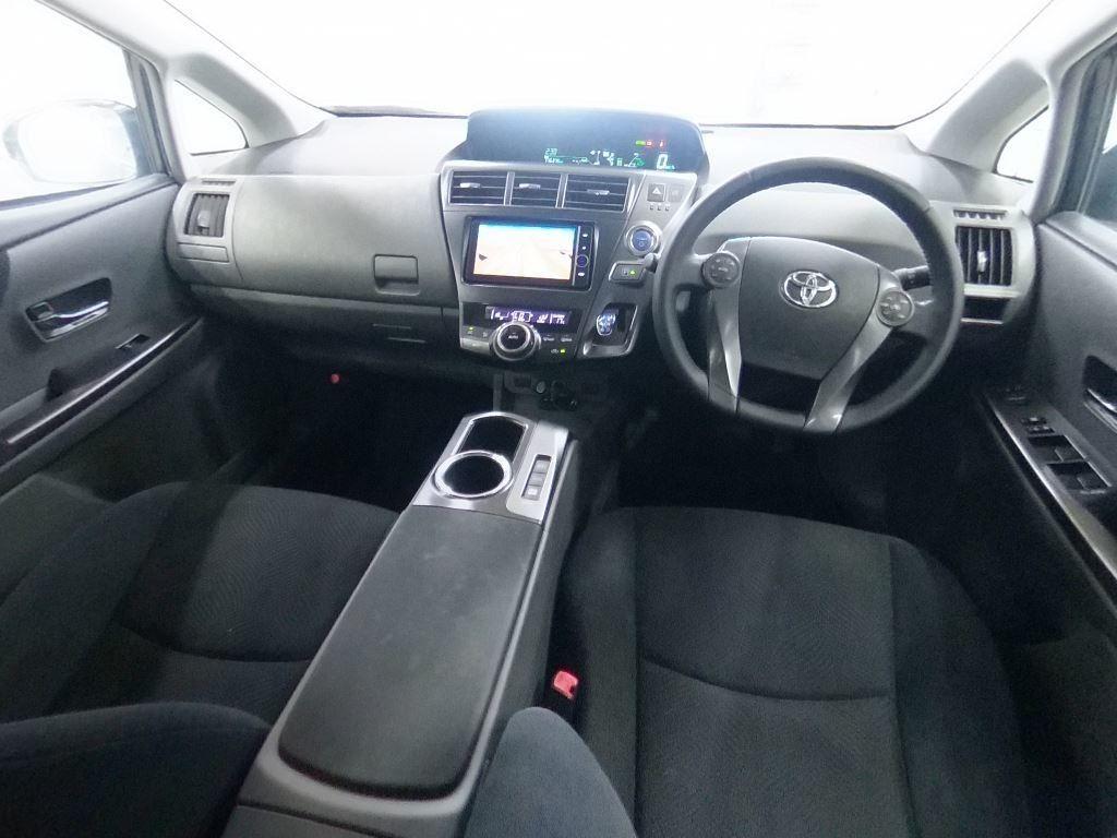 Toyota Prius ALPHA S TUNE BLACK