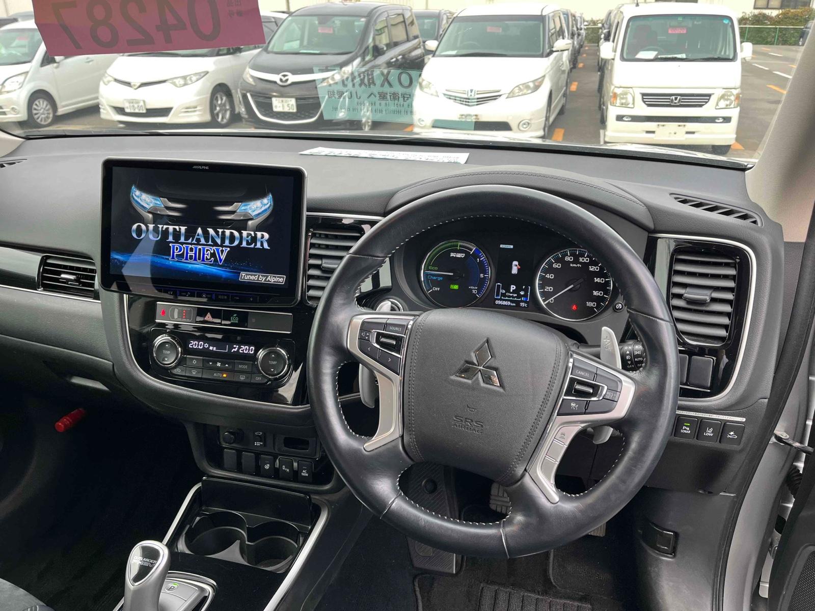 Mitsubishi Outlander PHEV G 4WD