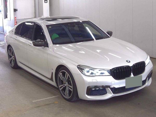 BMW 7 Series 740E IPERFORMANCE M-SPORT