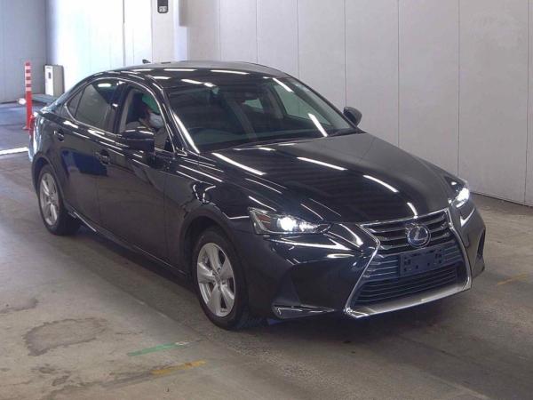 Lexus IS 4D IS300H